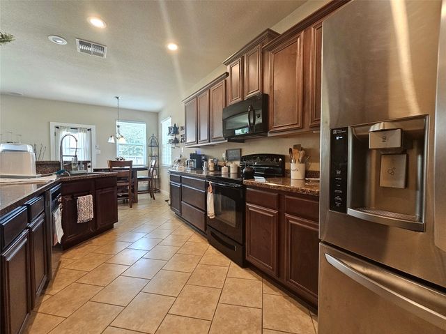 1017 Meadow Green Court, Princeton, TX 75407