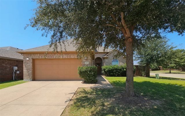 1017 Meadow Green Court, Princeton, TX 75407