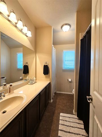 1017 Meadow Green Court, Princeton, TX 75407