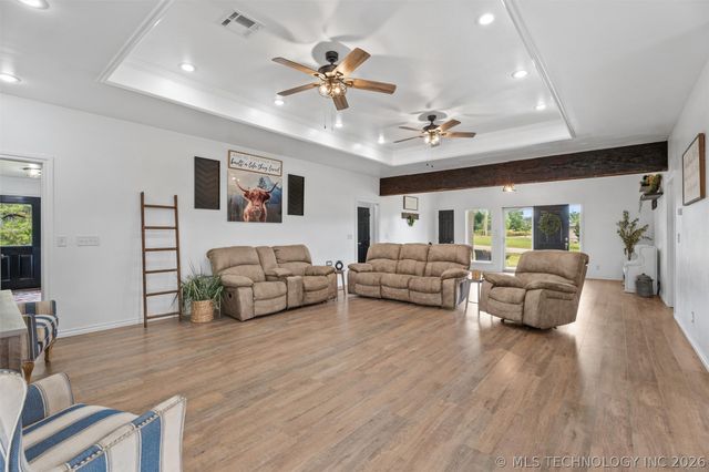 107 County Road 3004, Bartlesville, OK 74003