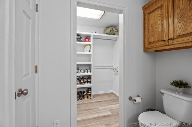 107 County Road 3004, Bartlesville, OK 74003