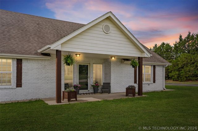 107 County Road 3004, Bartlesville, OK 74003