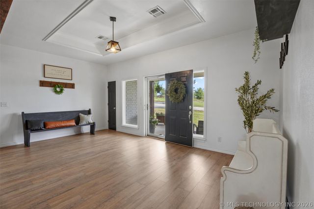 107 County Road 3004, Bartlesville, OK 74003