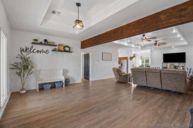 107 County Road 3004, Bartlesville, OK 74003