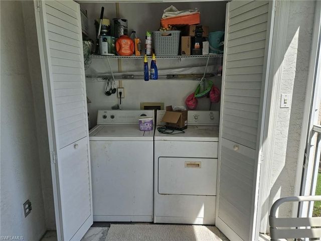 7360 Glenmoor LN 4207, Naples, FL 34104