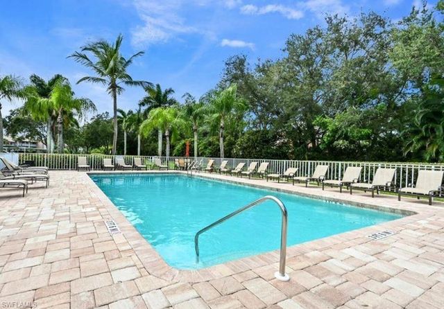 7360 Glenmoor LN 4207, Naples, FL 34104