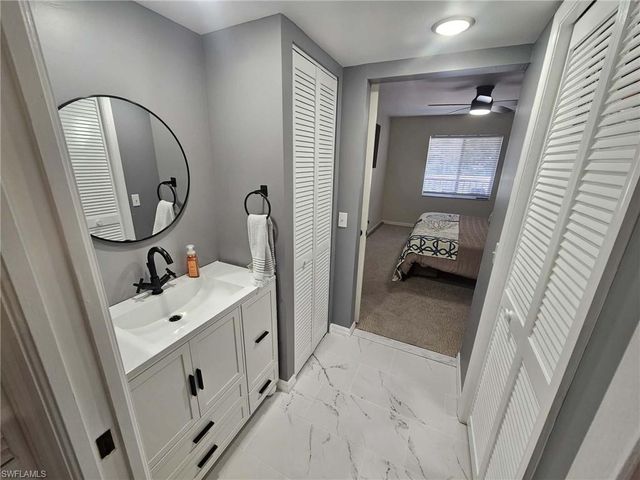 7360 Glenmoor LN 4207, Naples, FL 34104