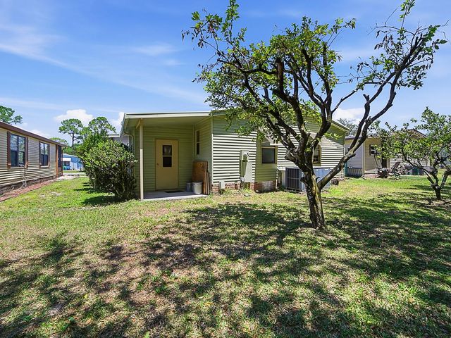 320 WESTWOOD DRIVE, Leesburg, FL 34748