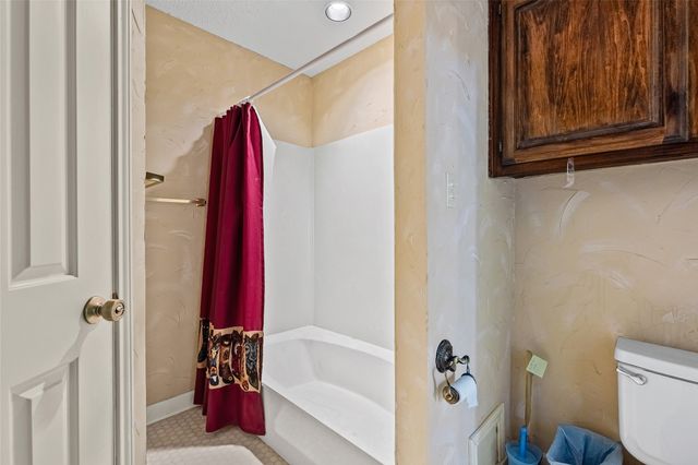 2212 Charity Road, Commerce, TX 75428