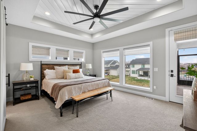 17449 Aurora Drive, Clive, IA 50325