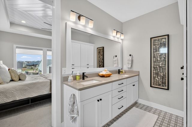 17449 Aurora Drive, Clive, IA 50325