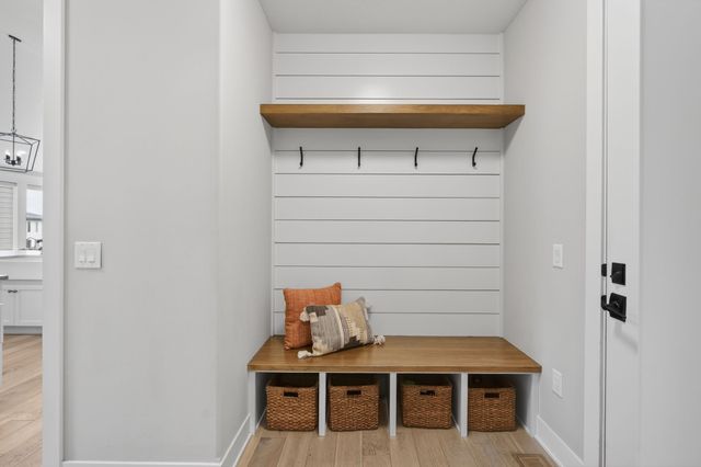 17449 Aurora Drive, Clive, IA 50325