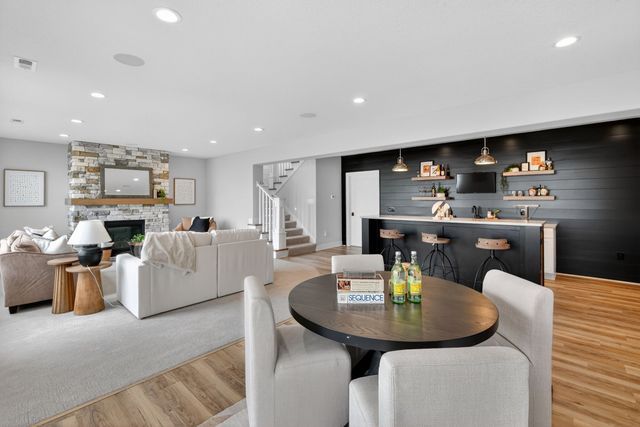 17449 Aurora Drive, Clive, IA 50325