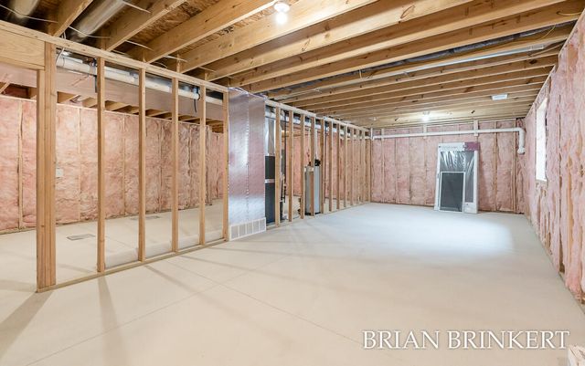 5233 W Lakewood Road, Fruitland Twp, MI 49461