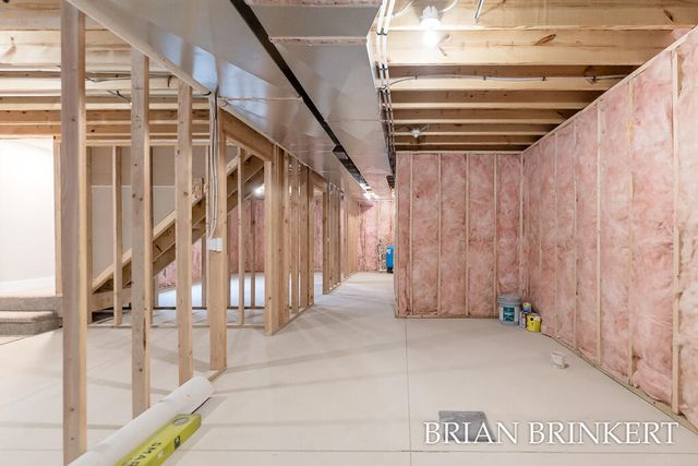 5233 W Lakewood Road, Fruitland Twp, MI 49461