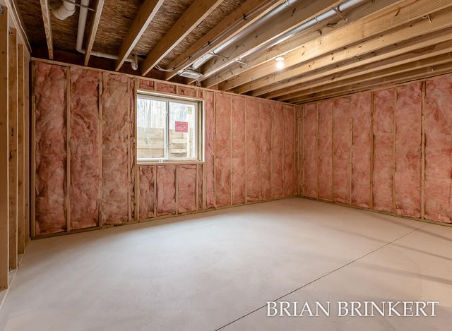 5233 W Lakewood Road, Fruitland Twp, MI 49461