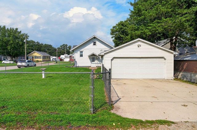 1023 Western Avenue, Waterloo, IA 50702
