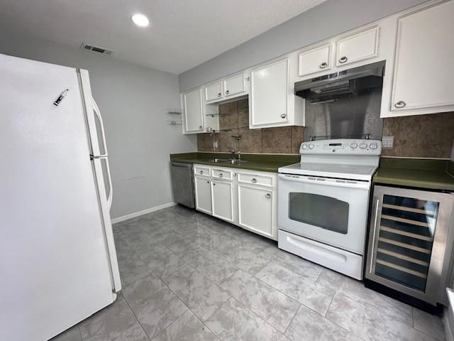 7700 Creekbend Drive 109, Houston, TX 77071
