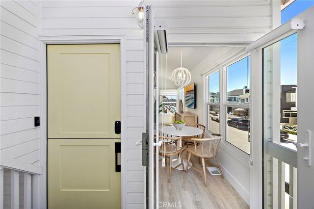 207 E Edgewater Avenue Rear, Newport Beach, CA 92661