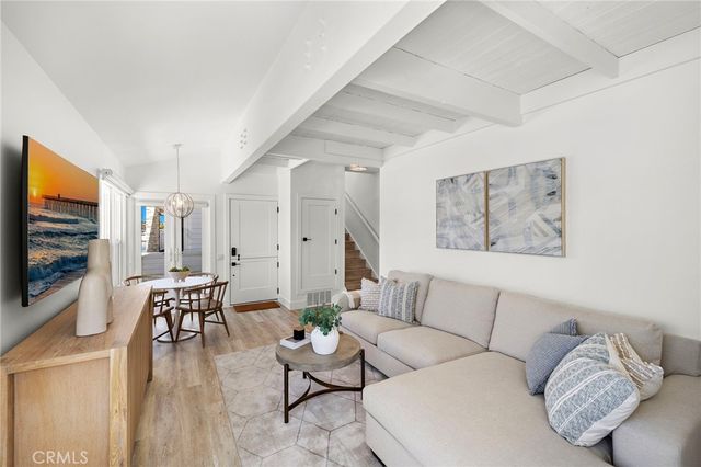 207 E Edgewater Avenue Rear, Newport Beach, CA 92661