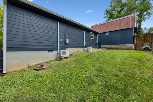 150 Crawford Hill Rd, Goodlettsville, TN 37072