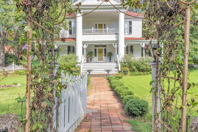 307 N Alexander Ave, Washington, GA 30673