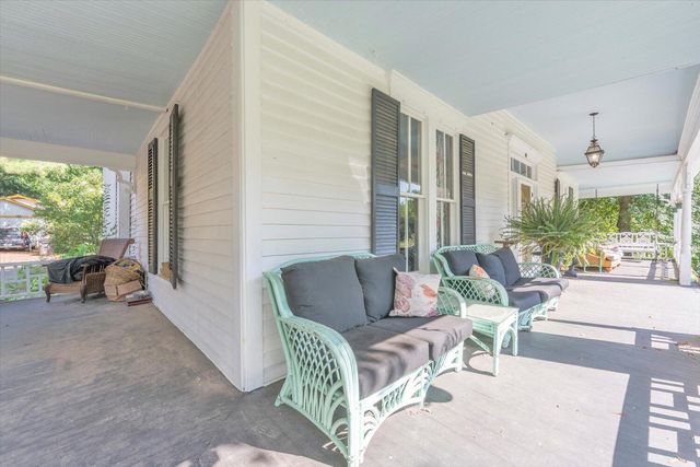 307 N Alexander Ave, Washington, GA 30673