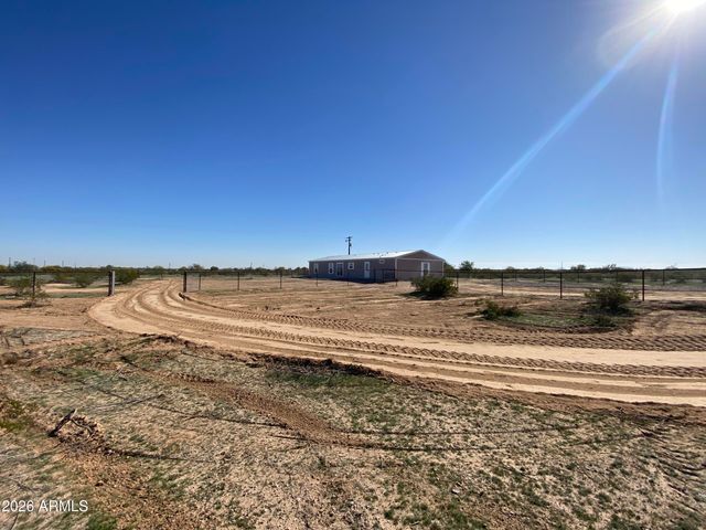 519 S Ortega Road, Maricopa, AZ 85138