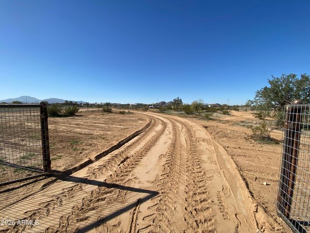 519 S Ortega Road, Maricopa, AZ 85138