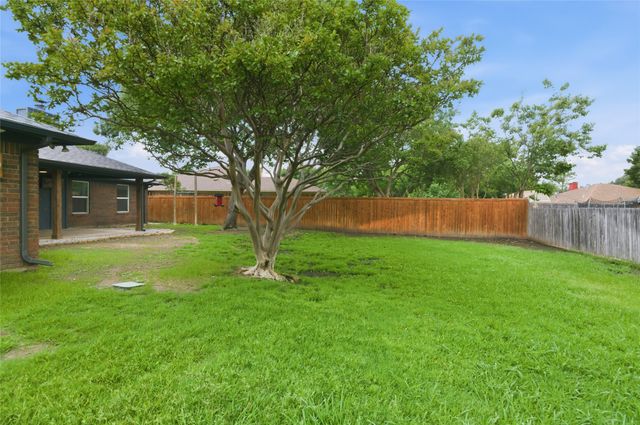 372 La Quinta Circle S, Keller, TX 76248