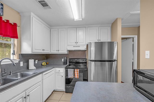 16368 Many Trees Lane, Conroe, TX 77302