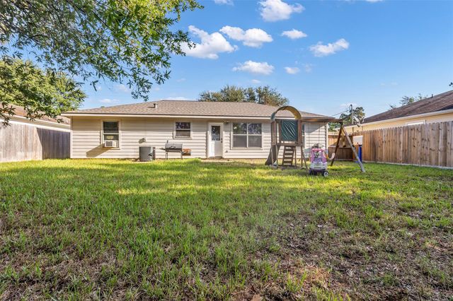 16368 Many Trees Lane, Conroe, TX 77302