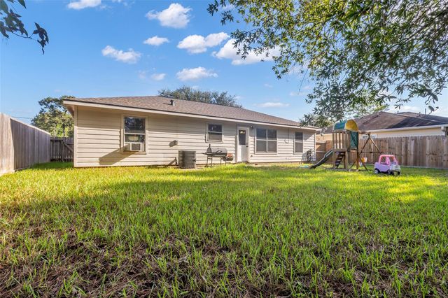 16368 Many Trees Lane, Conroe, TX 77302