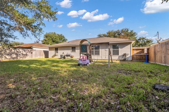 16368 Many Trees Lane, Conroe, TX 77302