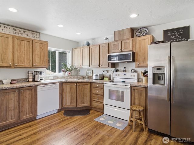17710 Mima Acres Drive SE, Tenino, WA 98589