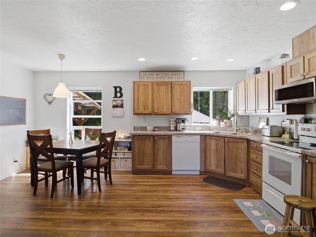 17710 Mima Acres Drive SE, Tenino, WA 98589