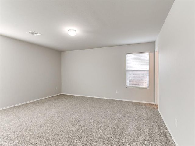 9732 Glover River Drive, Yukon, OK 73099