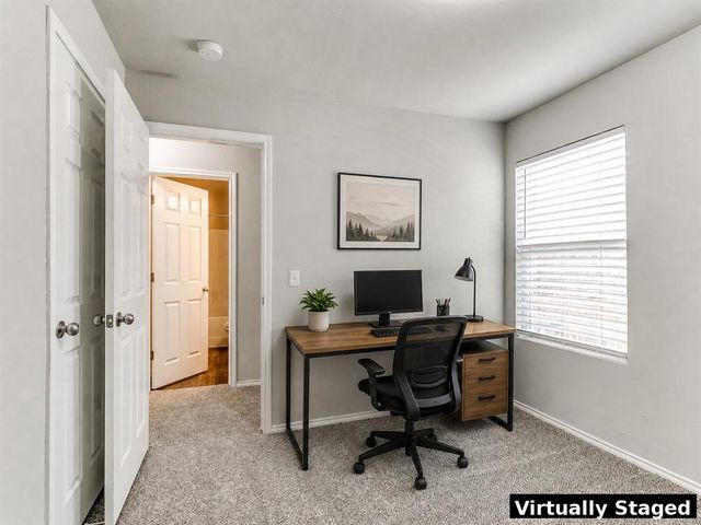9732 Glover River Drive, Yukon, OK 73099