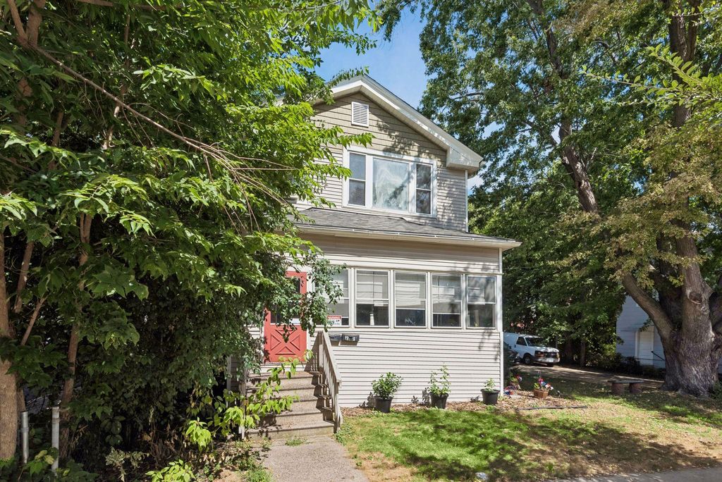 281 Sturgis Street, North Saint Paul, MN 55102 — photo 2