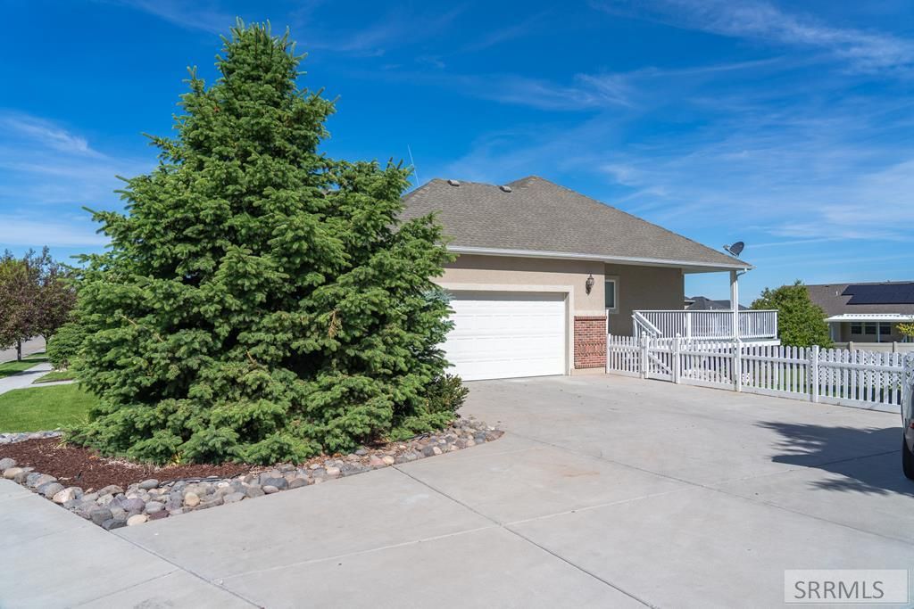Image 36 of property listing at 591 Terra Vista Drive, Rexburg, ID 83440