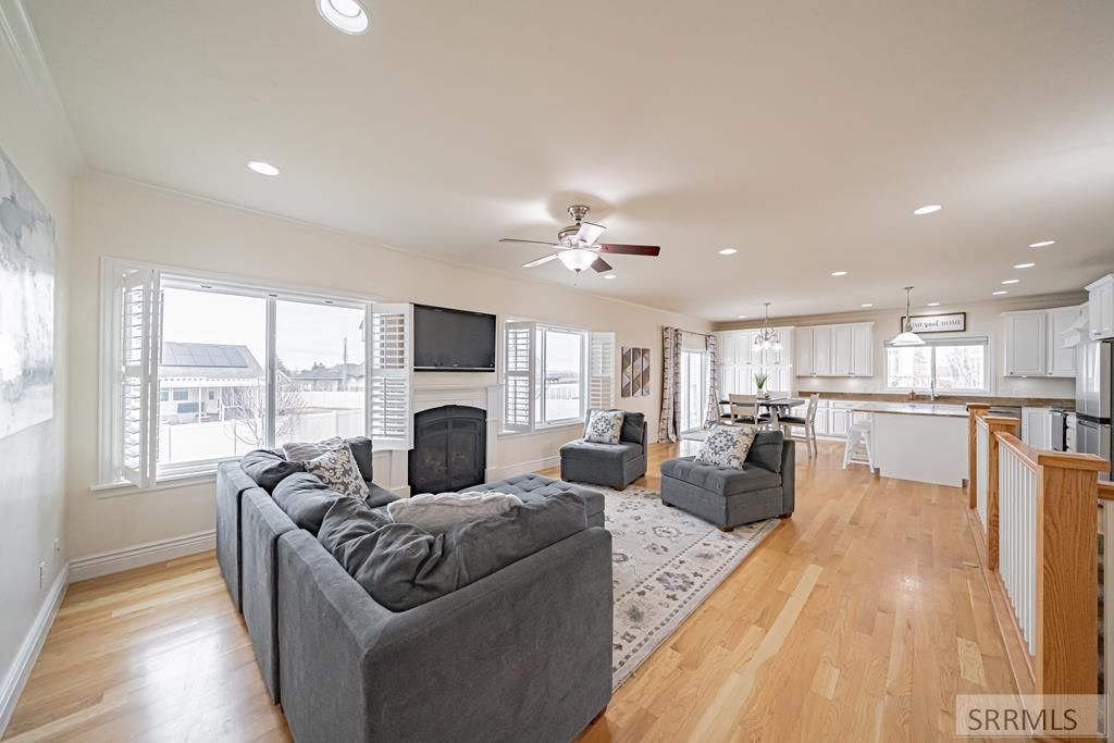 Image 5 of property listing at 591 Terra Vista Drive, Rexburg, ID 83440