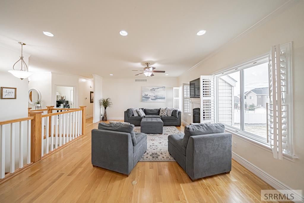 Image 6 of property listing at 591 Terra Vista Drive, Rexburg, ID 83440