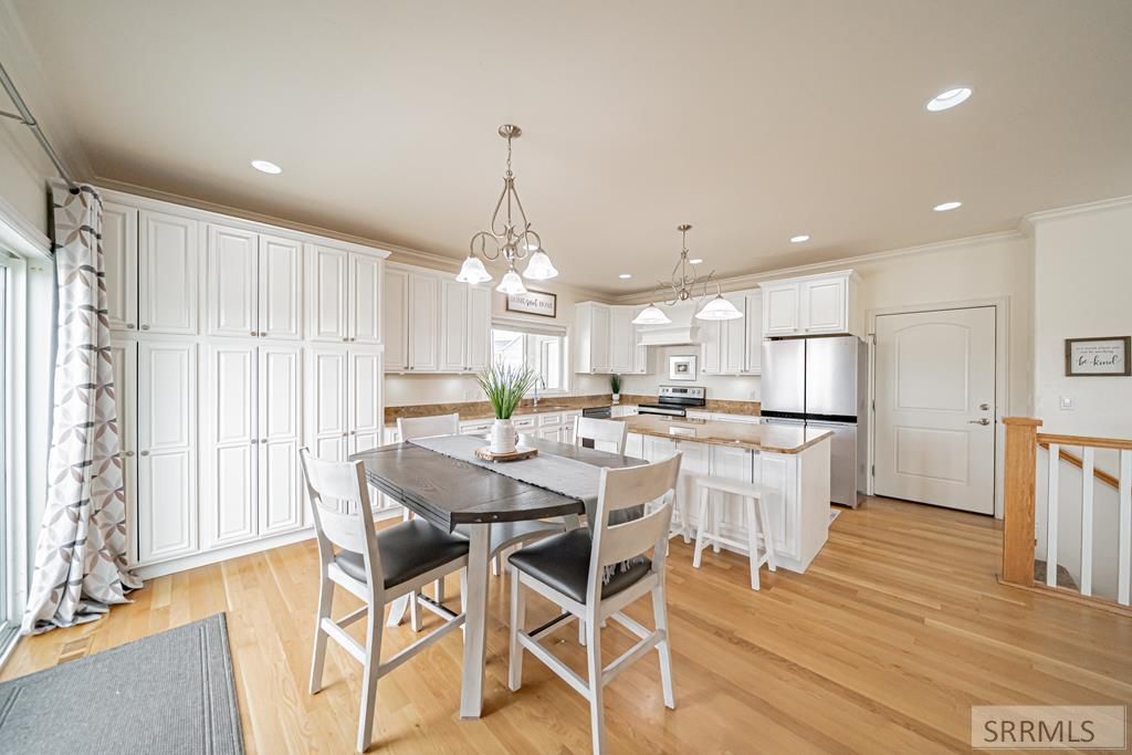 Image 8 of property listing at 591 Terra Vista Drive, Rexburg, ID 83440
