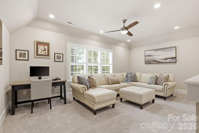 9823 Ardley Park Way, Mint Hill, NC 28227
