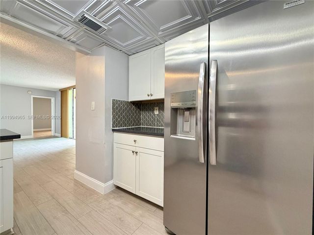 2075 SW 122nd Ave 209, Miami, FL 33175