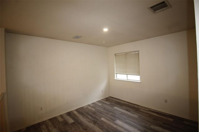 404 Shant ST, Austin, TX 78748