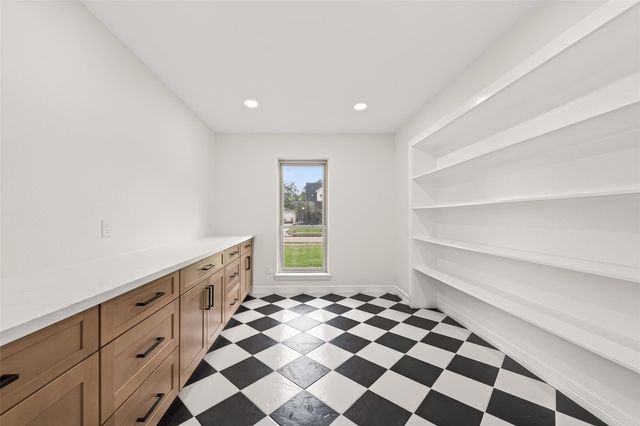 11906 Meadowdale Drive, Stafford, TX 77477