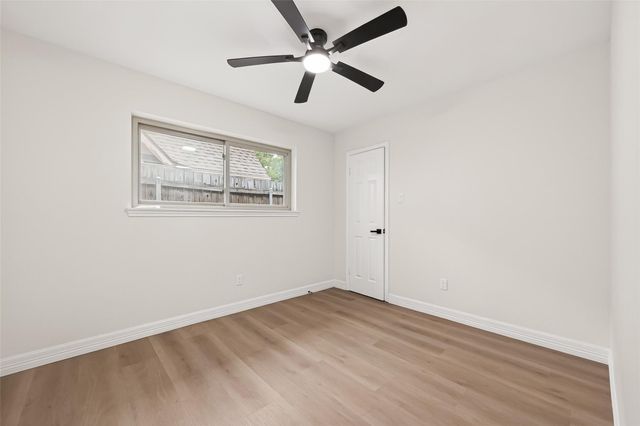 11906 Meadowdale Drive, Stafford, TX 77477