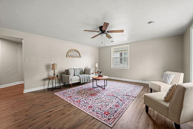 2020 N MEADE STREET, Appleton, WI 54911