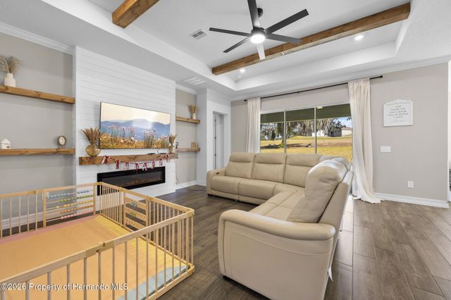 4898 Southern Valley Loop, Brooksville, FL 34601